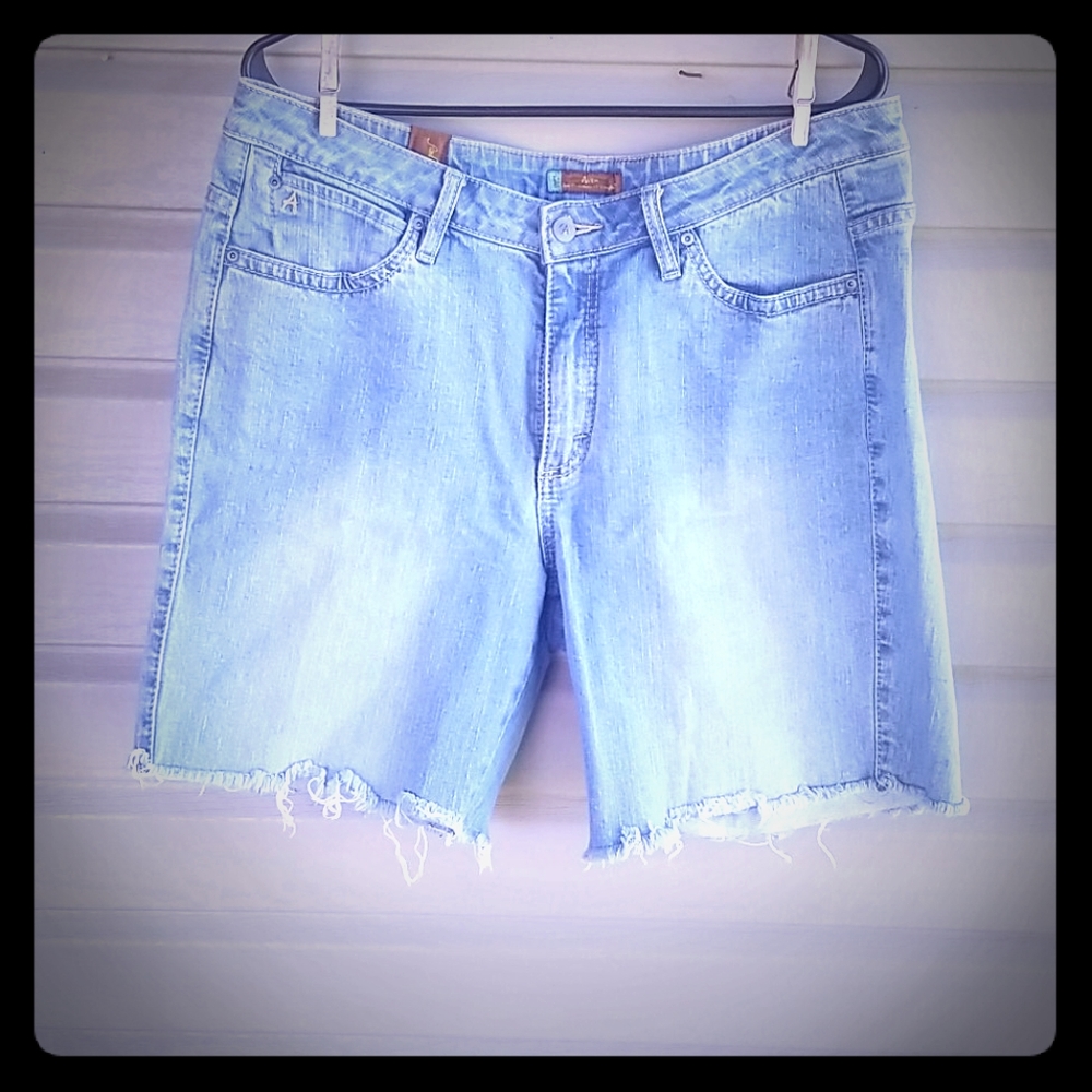 Jean knee length shorts